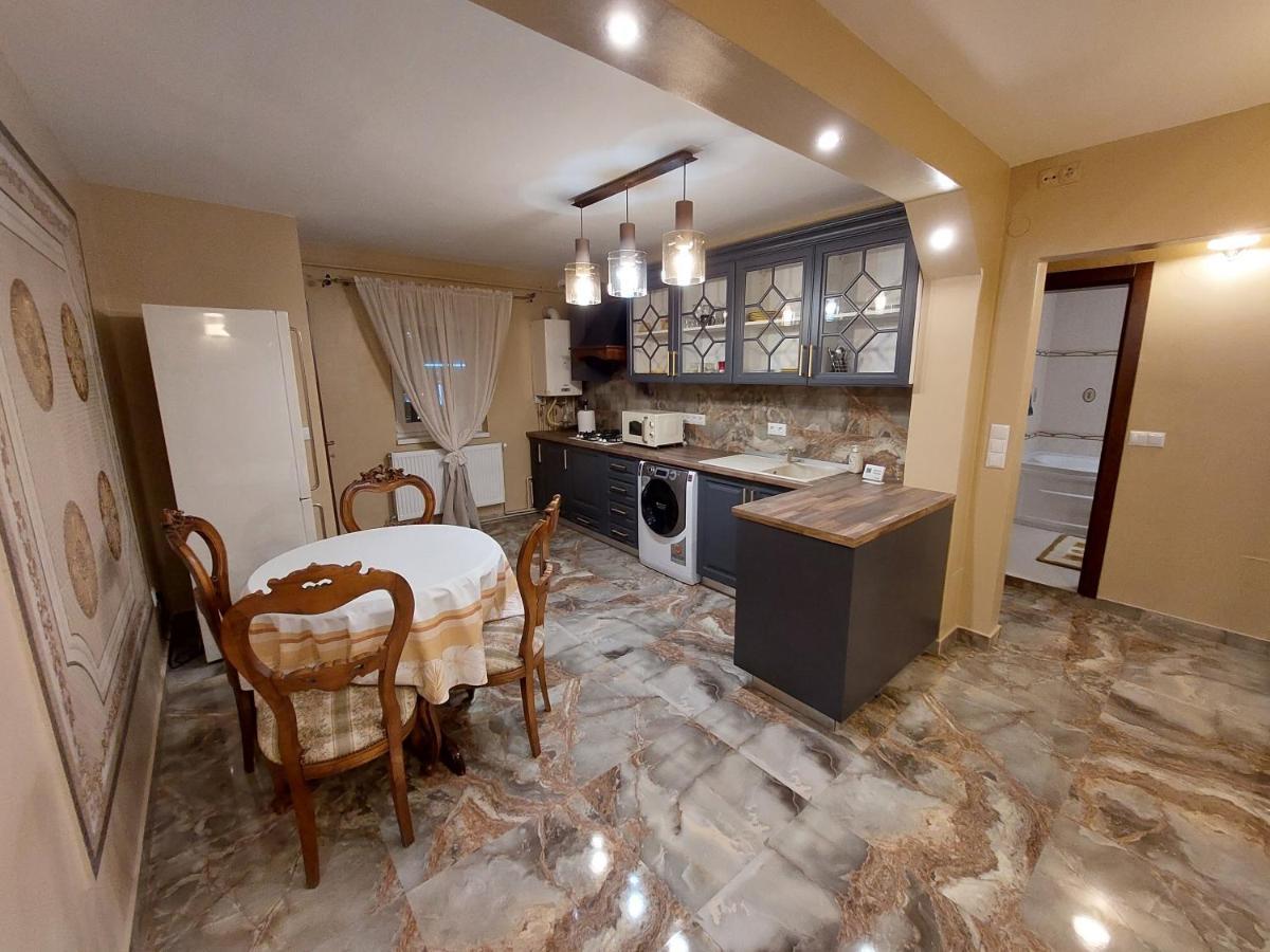 Apartment Lucky Sibiu Luaran gambar